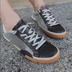 Dolce Vita Zina Sneaker